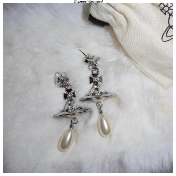 Vivienne Westwood Jewelry - Picture 3 of 3